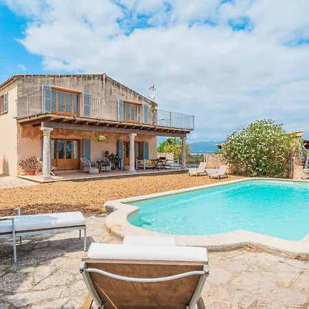 Holiday home Es Fiters